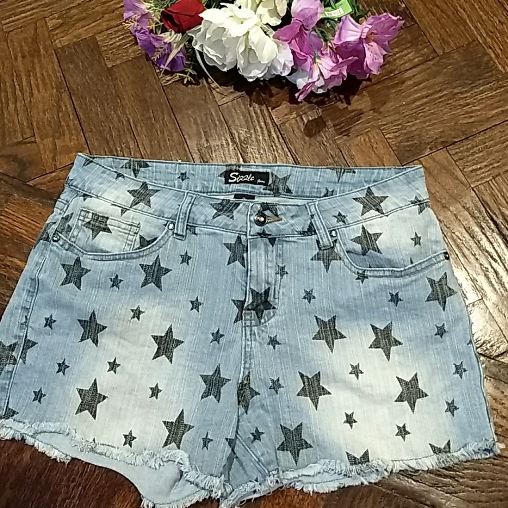 jeans short color blue size(11)with Stars